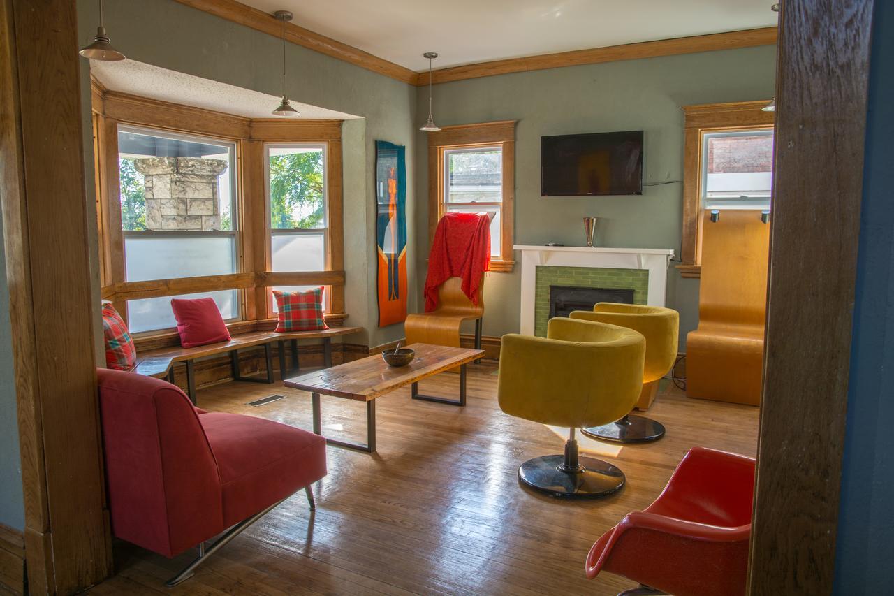 Honeycomb Hostel Канзас-Сити Экстерьер фото
